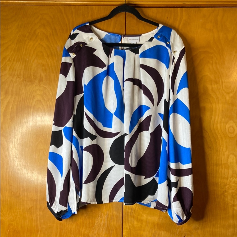 Liz Claiborne Blue and Black Graphic Blouse. Size 3X